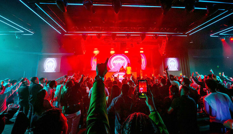 El DJ Adoni, Conquista el Oeste de Estados Unidos con Sold-Out Shows en Los Ángeles y San Francisco
