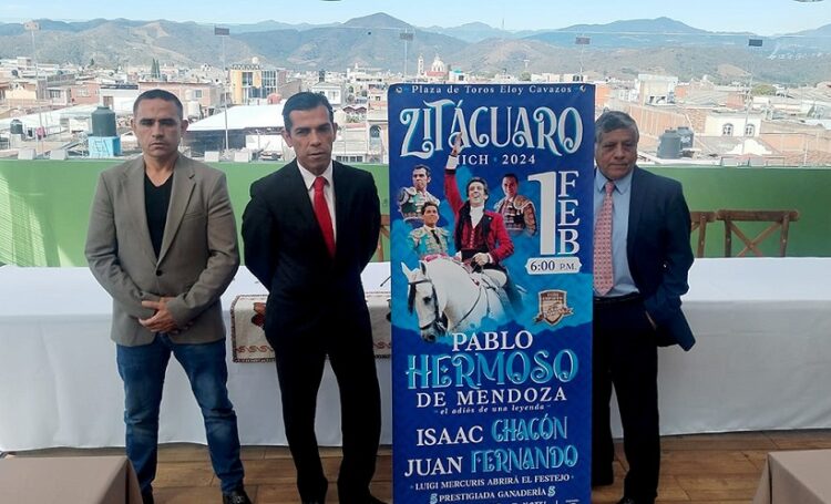 Presentan Cartel para la Despedida de Pablo Hermoso en Zitácuaro, Michoacán