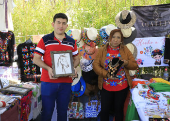Promueve gobierno estatal trabajo de artesanos en Gran Premio Ecuestre
