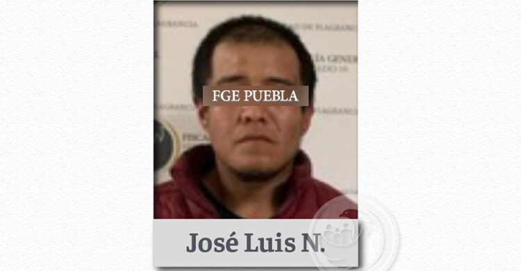 Por usurpación de funciones en Tepeaca, fue vinculado a proceso