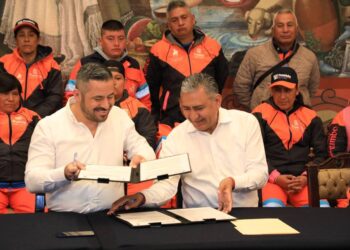Con revisión contractual, Ayuntamiento de Puebla y Sindicato de Limpia mejoran condiciones labores de “Las Naranjitas”