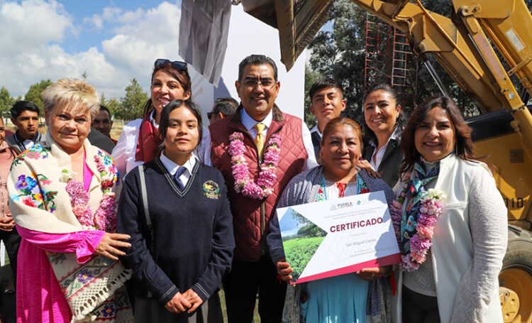 Educación, centro de las estrategias gubernamentales de Puebla: Sergio Salomón