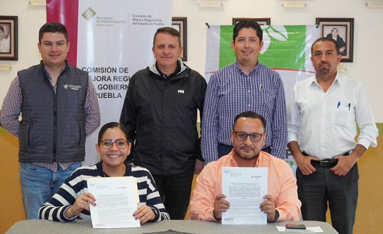 Impulsa gobierno estatal simplificación de procesos gubernamentales en Xicotepec