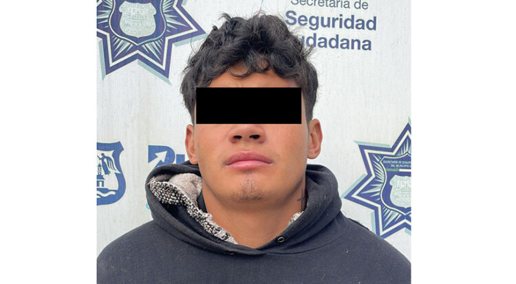 Un hombre es detenido por la policía municipal de Puebla cuando robaba una escuela
