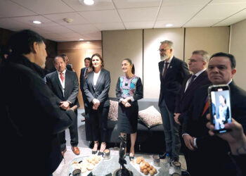 «Unidad, organización y suma de voluntades»: Claudia Sheinbaum apuesta por una 4T de pluralidad y libertades junto a diputados y diputadas de Morena