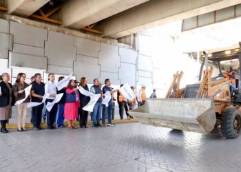 Inicia Mundo Tlatehui rehabilitación con concreto estampado en la calle14 Oriente