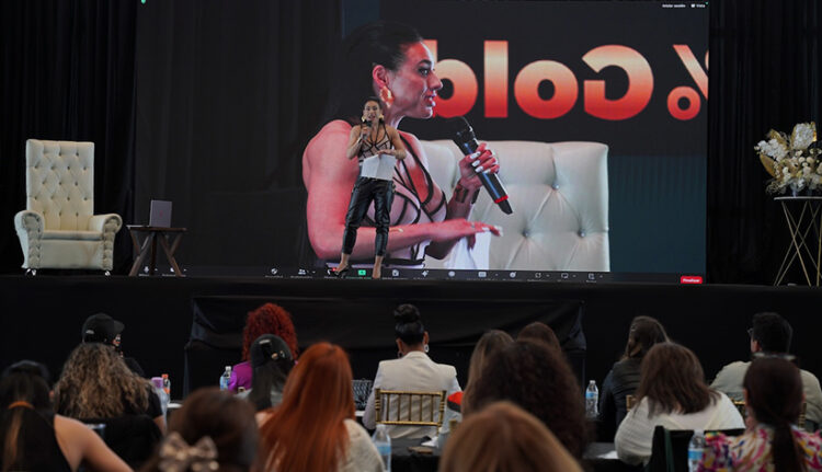 Más de 1.500 mujeres se unieron para romper el miedo a emprender
