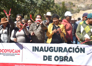 Inauguran drenaje en Malacatepec