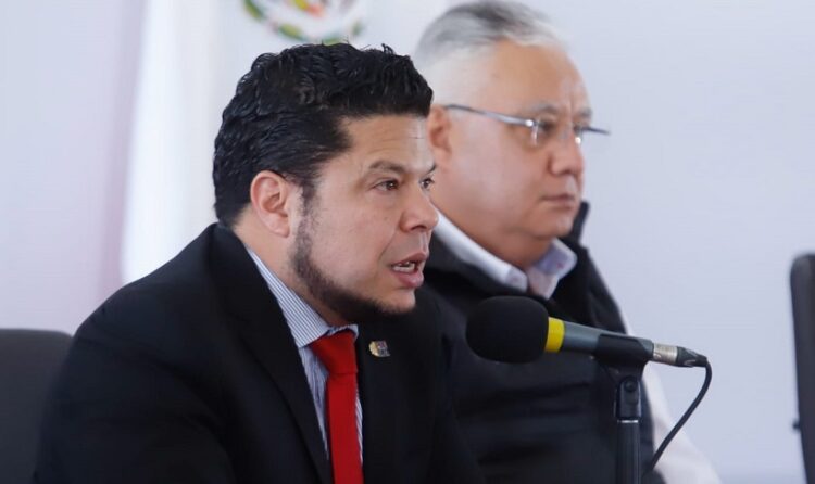 Ofrece gobierno estatal equipamiento y capacitación a mujeres, artistas y profesionistas