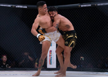 Se levanta de la lona Mauricio “The Hammer” para seguir invicto ante el “Tigre” Pérez