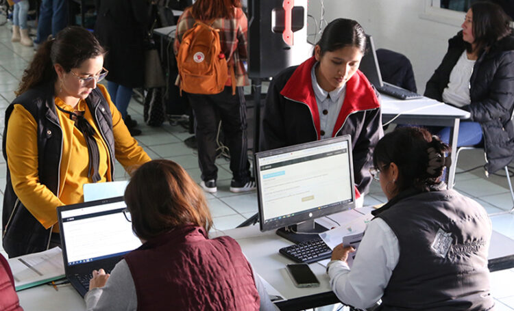 Participan más de 14 mil docentes para integrarse al sistema educativo estatal: SEP