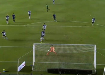 Cruz Azul gana a Gallos en La Corregidora 3-1