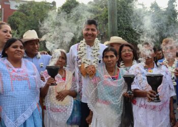 Mejor servicio de salud petición constante en el Estado de Puebla, advierte Lalo Rivera en gira por la Sierra Norte