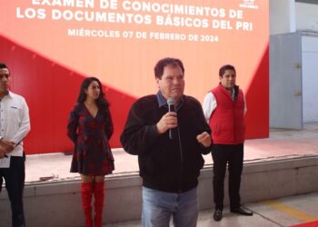 Presentan examen de conocimientos más de 250 aspirantes a candidatos a diputados locales y presidentes municipales por el PRI