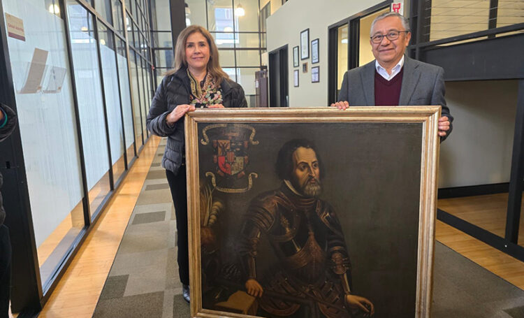 Las secretarías de Relaciones Exteriores y de Cultura reciben donación de obra de arte en el Consulado de México en San Francisco