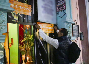 Suspende Salud establecimiento por incumplir Ley de Tabaco