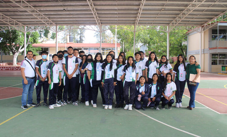 Visitan guerrerenses al TecNM de ‘Teco’