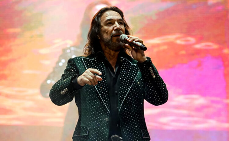 Emociona Marco Antonio Solís a público poblano en la “Feria de Puebla 2024”
