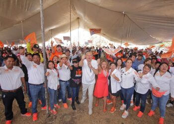 La ola naranja llegó a Coronango con Fernando Morales y Demetrio Romero
