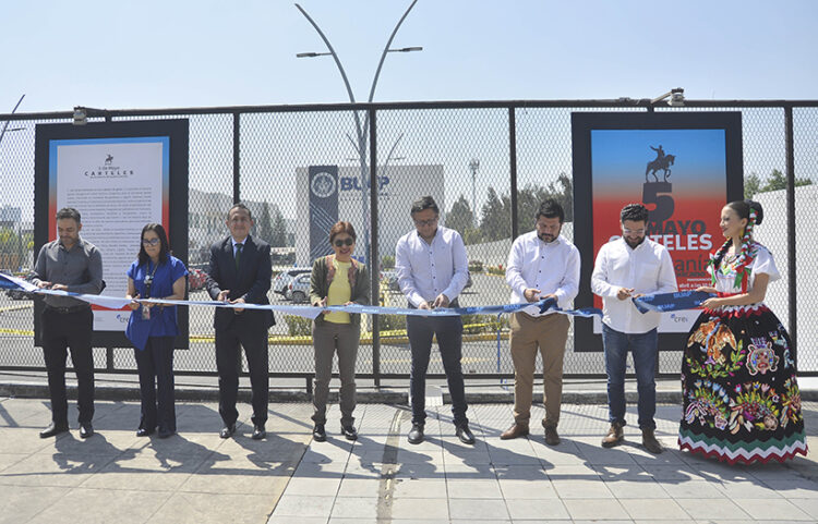 Rectora María Lilia Cedillo inaugura la muestra “5 de Mayo, carteles por una soberanía del pueblo mexicano»