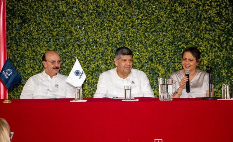 IBERO Puebla recibe a la primera generación del Diplomado en Movilidad Eléctrica, Visión 360°