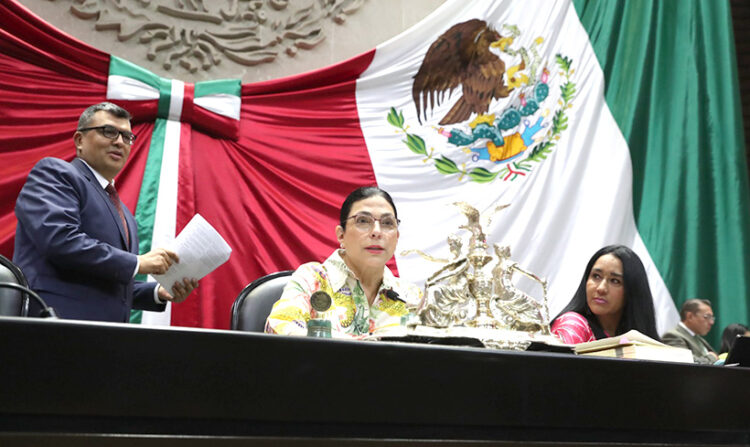 Se requiere de una nueva política de gestión que incluya actualizar los marcos legales y regulatorios que rigen el manejo del agua: Marcela Guerra Castillo