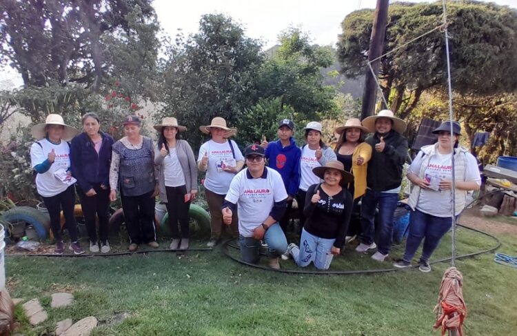 Se mantiene firme Ana Laura en comunidades de Cañada Morelos