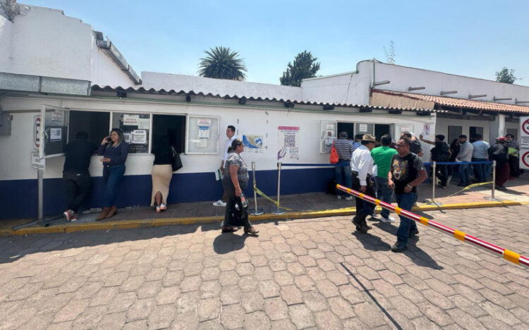 Amplia SMYT periodo para el canje de placas al 28 de junio