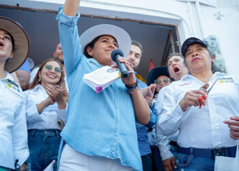 Roxana Luna, candidata a la presidencia municipal de San Pedro Cholula por el PRD, PAN y PRI, inauguró su casa de campaña