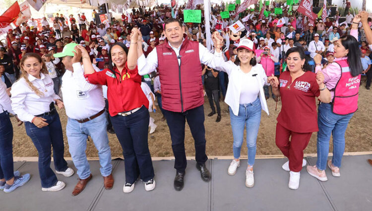 Desarrollo turístico y artesanal en El Verde y Tlalancaleca, compromisos de Armenta