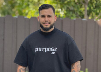 Robert Nava, el comediante y empresario de éxito que revolucionó las redes al rifar un Lamborghini