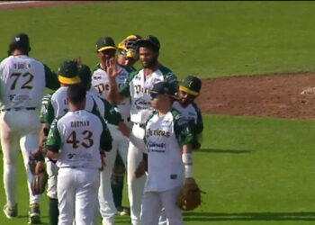 Pericos doblega a Bravos de León 6-3 y su segunda serie