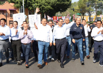 Más de 12 mil agremiados del SNTE 51 marcharon este primero de mayo