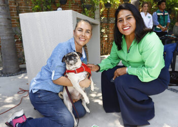 Firma Bere Porquillo Carta Compromiso por el Bienestar Animal en San Andrés Cholula