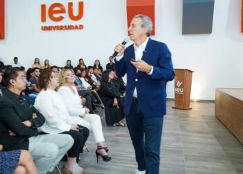 La juventud debe ser partícipe en la toma de decisiones para la Puebla del Futuro: Pepe Chedraui