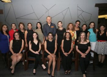 Fernando Morales firma Agenda con el Consejo Coordinador de Mujeres Empresarias (CCME)