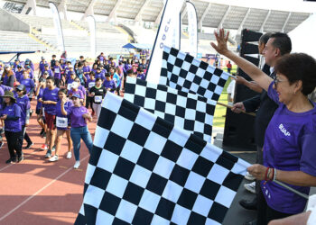 Cientos de universitarios participan este año en la Carrera de la Madre Universitaria