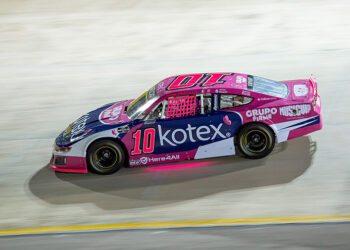 Top-10 para el Dynamic Motorsports y Regina Sirvent, en Chihuahua