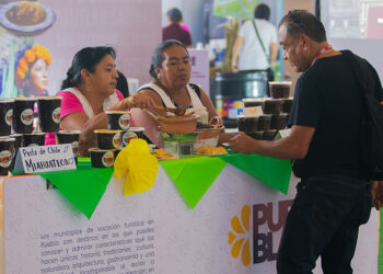 Impulsa Feria de Puebla artesanías, música y danza tradicionales