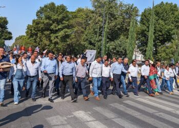 STSPEPYOD presente en la ceremonia y marcha del Día del Trabajo