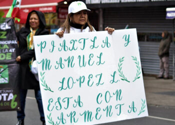 Migrantes celebran el 5 de Mayo con desfile en Nueva York y reiteran apoyo a Sheinbaum y Armenta