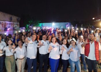 Humberto Aguilar recibe a Jorge Romero, coordinador de los diputados federales del PAN
