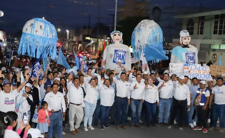 Asiste Lalo Rivera al cierre de Tlacotepec
