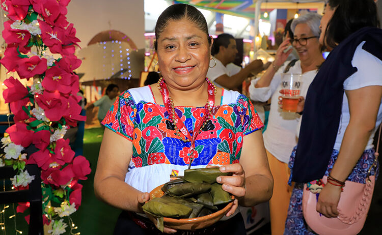 Gastronomía, artesanías y cultura de 12 Pueblos Mágicos, presentes en la Feria de Puebla