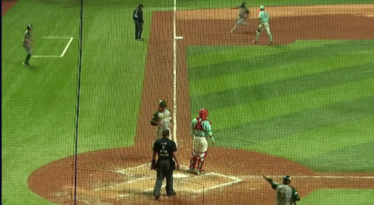 Diablos y sus diabluras dejan tendidos en el terreno a Pericos 8-7