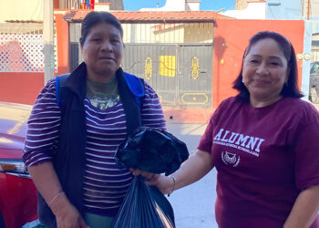 Egresados de la UAG de Tepic realizan acciones en beneficio de la sociedad
