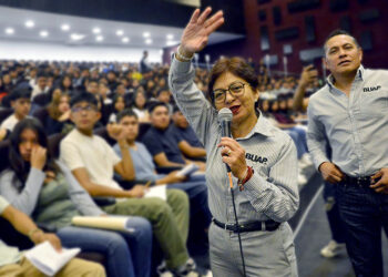 Supervisa Rectora Lilia Cedillo Ramírez aplicación del Examen General de Admisión 2024 en el CCU