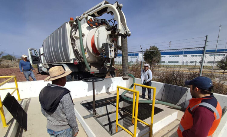 Mejora gobierno de Puebla acceso a servicios sanitarios básicos en Chignahuapan