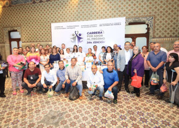 Recibe Congreso donativo de patrocinadores, INPODE y sindicalizados para carrera “Por Amor al Prójimo”