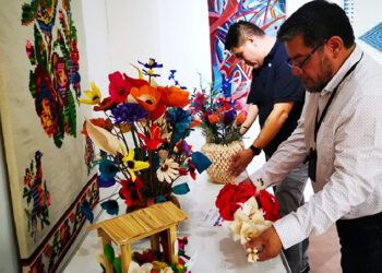 Califica jurado piezas participantes del II Concurso Artesanal de Totomoxtle 2024